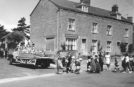 The procession including the May Queen Tina Sarahs, turning into Church View in 1965