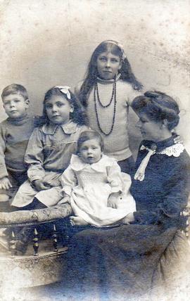 Mary Townsend with children L to R Albert,Gladys,Ethel and baby Jack