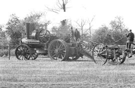 Bampton Agric Steam Tractor Ploughing
