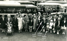Coach outing from Bampton c1933