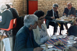 L-R centre. Mrs Frances Witt & Mrs Joan Currie. 1986