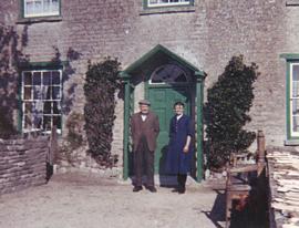 Mr & Mrs Harry Sollis from The Swan Inn, Buckland Road
