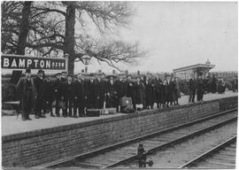 Emigrants leaving Bampton in 1913