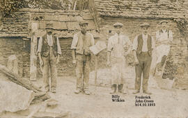The builders at Bampton. Fred Green born 1893 4th from the left (1)