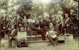 Bampton Brass Band. The conductor is the church organist Mr Taunt. From Frank Hudson