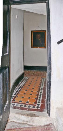 Ham Court farmhouse, passage to Victorian addition, items set out for the auction 6 days hence