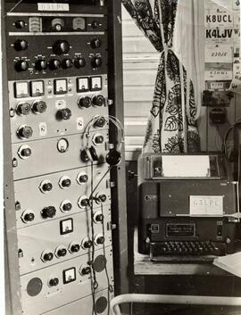 Modified Marconi Diversity receiver using an RCA (Radio Corporation of America)