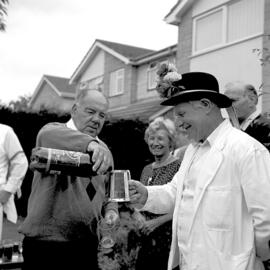 Dixey Dean Filling Alec Wixey'S Tankard 1998