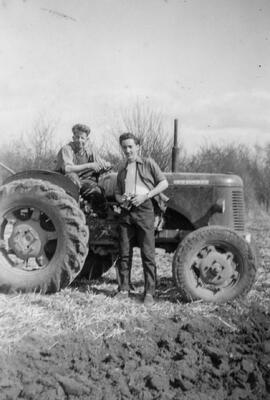 Terry Rouse on the 30D tractor, a David Brown diesel