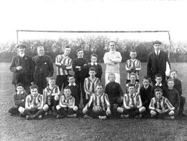 Bampton Boys Football Team 1911-12 (2)