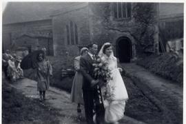 Wedding of Jennifer Knight & John Wright in 1950s