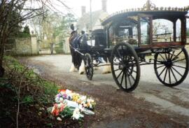 Horse-drawn glass bier outside the North gate of St Mary's