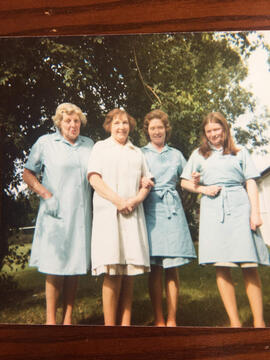 Dora Townsend Marjorie Danford Elizabeth Cole and one other