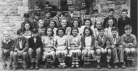 Bill Daniels, June Taylor and their class c 1944