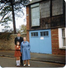 Young Natasha, father Tom and his mother Emmie Papworth