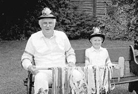 Colin Knight with brother Robin and grandson Matthew Howse