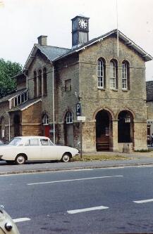 Old Time Bampton Places by Lloyd Hughes Owens (booklet)